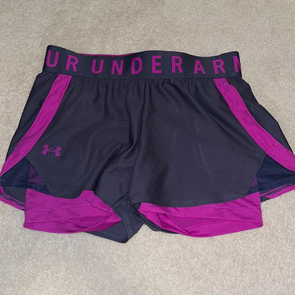 Athletic shorts